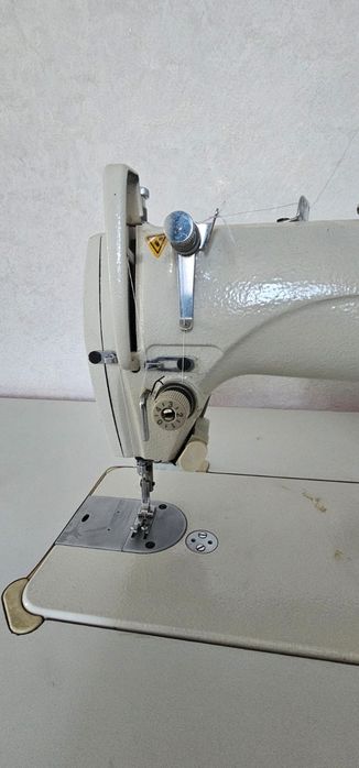 Продам професиональную швейная машина