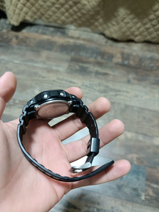 Casio G-Shock  Цената подлежи на коментар