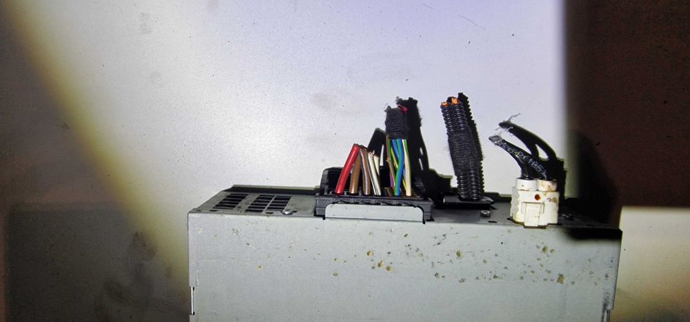 Amplificator Audi A6 C6 Facelift Q5 cod 4G0035056