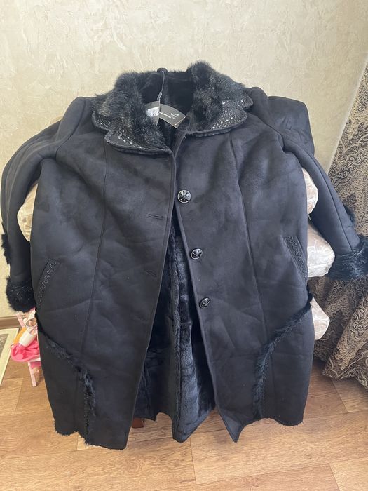 Продам новую дубленку