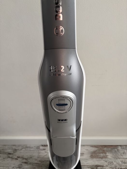 Vand aspirator vertical bosch