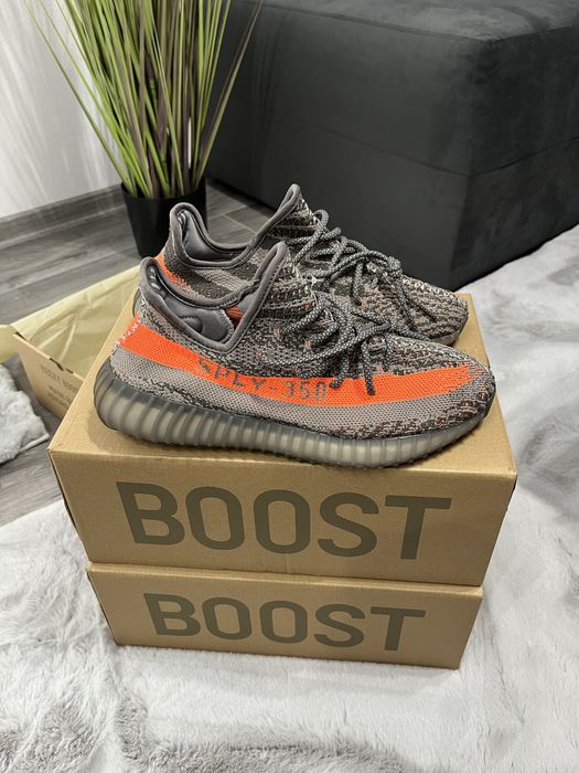 Yeezy 350 V2 Beluga