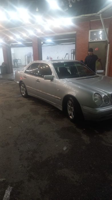 Мерседес авангарт