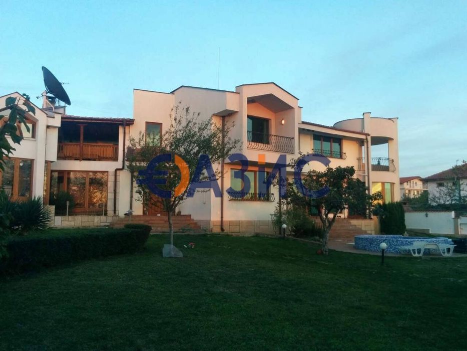 Продава се Многостаен апартамент в с. Кошарица, Област Бургас - 590 кв.м за 778 €/кв.м - Снимка #1