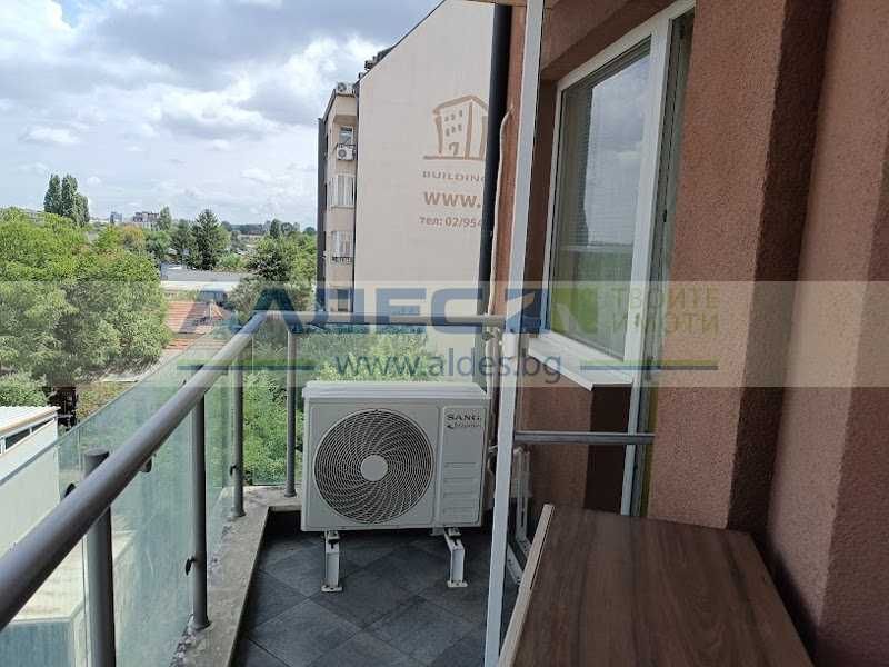 Продава се Двустаен апартамент в София, Люлин 8 - 62 кв.м за 2581 €/кв.м - Снимка #7