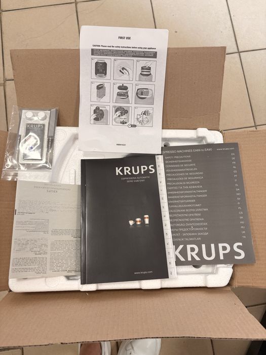 Кафеавтомат KRUPS EA811010 НОВА