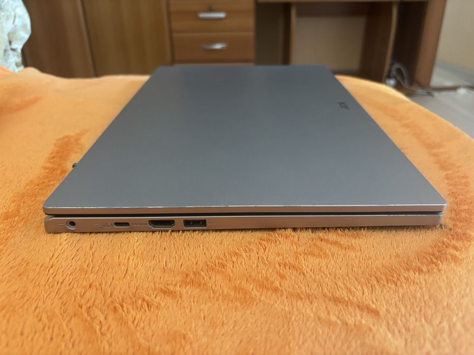 Pachet Laptop Acer Aspire 3 + Mouse Gaming + Căști Gaming | Gata de utilizare | Stare excelentă