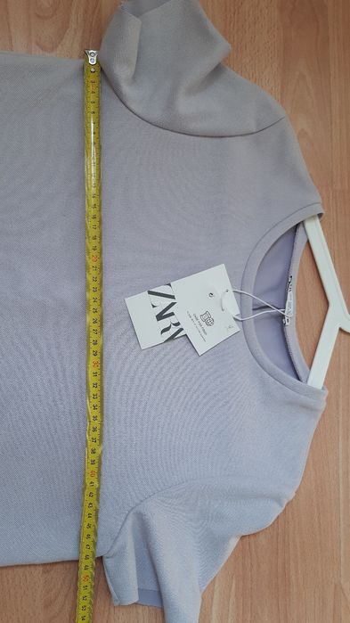 Нова рокля Zara, размер М
