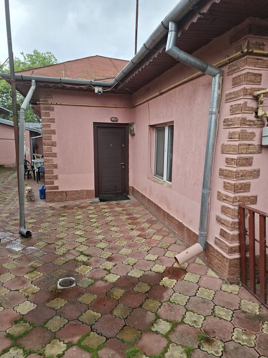 Casă de vânzare – București, Sector 5 – 140.000 €