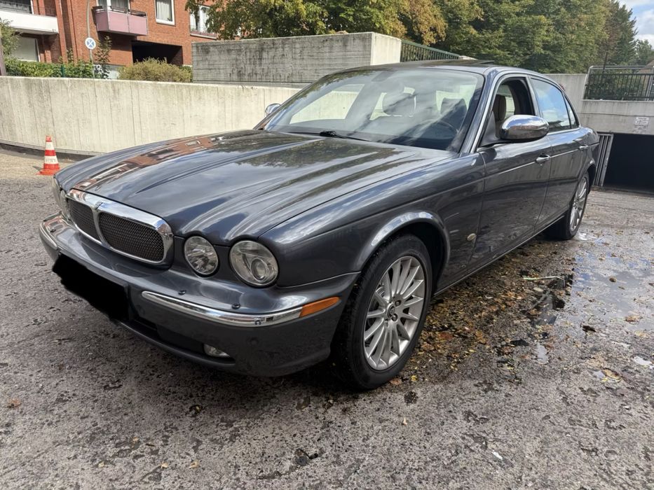Dezmembrez Jaguar XJ6 X350, 2.7D, 2003-2009