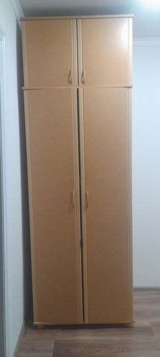 Продам прихожку хорошую