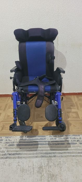 Инвалидная коляска