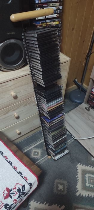 Suport Cd-uri și DVD-uri