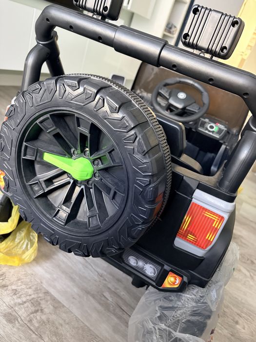 OCIE Джип акумулаторен 12V HEET SUPER с родителски контрол Сив