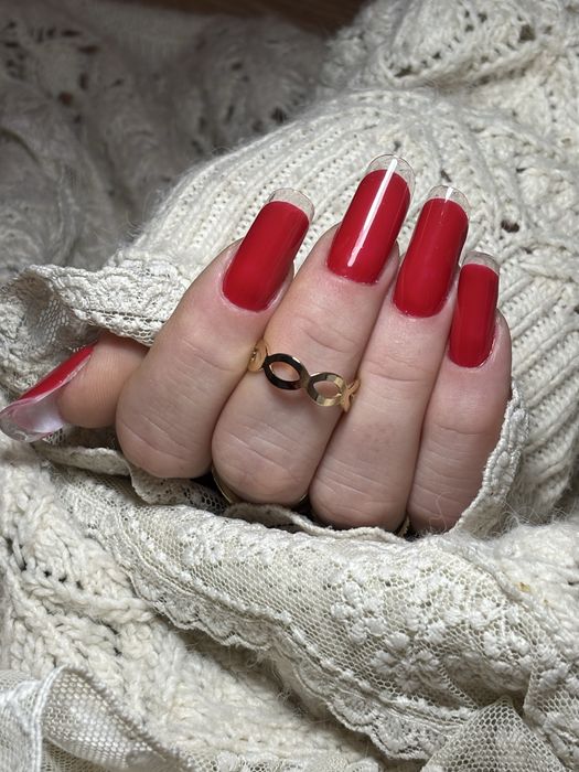 Unghi thegnice cu gel