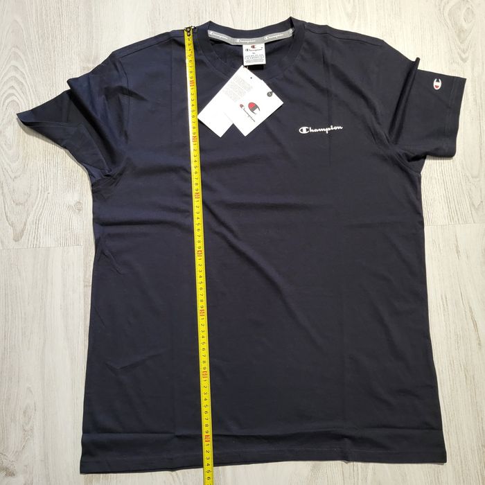 Tricou Champion, mărime XL, nou cu etichetă
