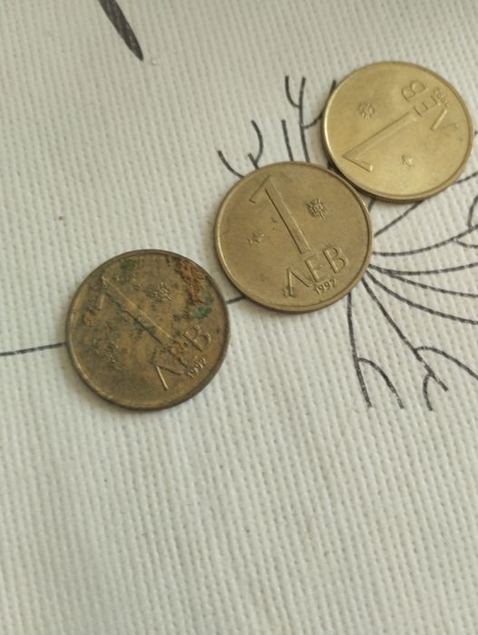 Стари български монети