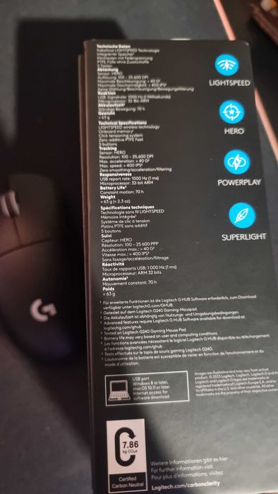 Logitech Superlight + Tiger Ice skates v2