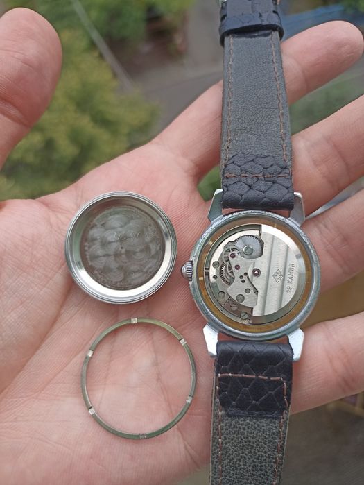 Ceas automatic Rodina