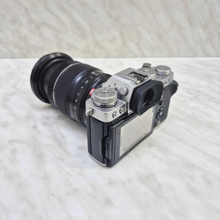 Aparat foto Fujifilm X-T3 +Obiectiv Fujifilm XF 16-55mm Zeus
