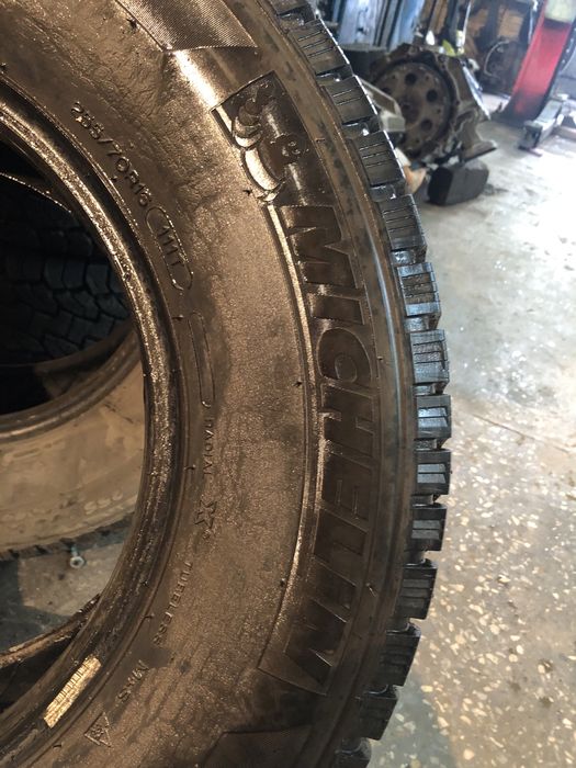 Продам шины мишелин