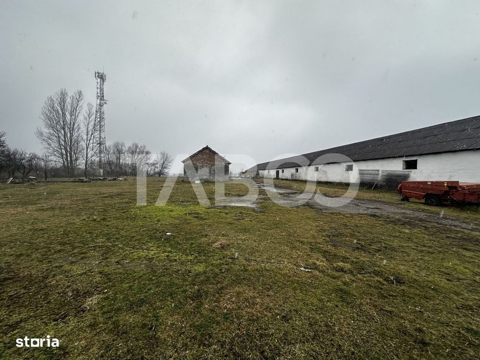 Teren de vanzare 8380 mp cu anexa de 1538 mp in Mohu judet Sibiu