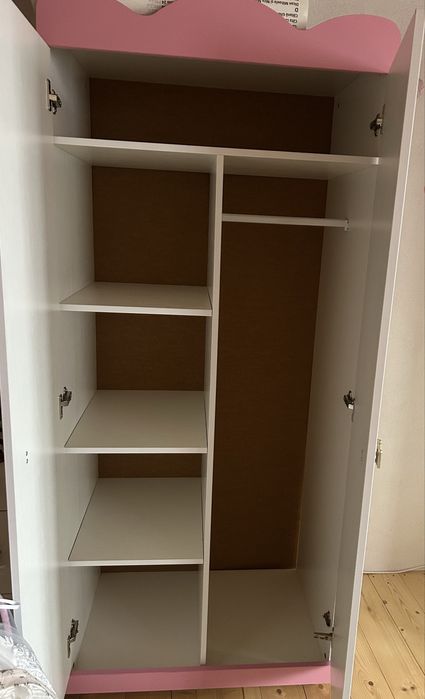 Vand dulap si comoda