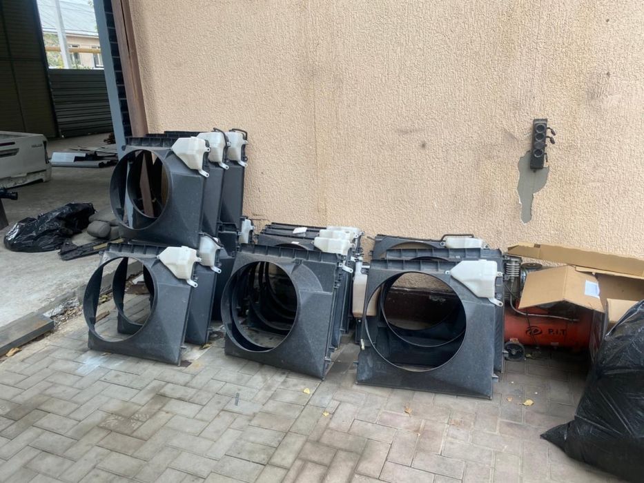 Запчасть на Toyota Lexus