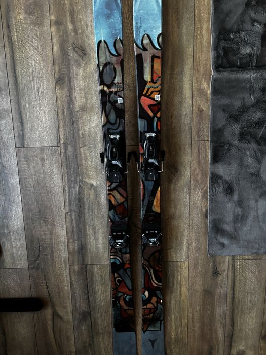 Ski atomic bent 90 184 cm 2025