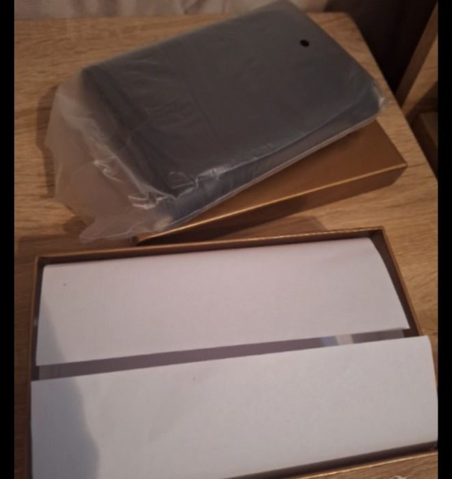 Desigual, Tom Taylor, Nike Puma - чанти Ново портмоне  естествена кожа