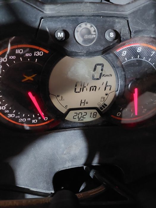 Vand can am xmr 1000 an 2014