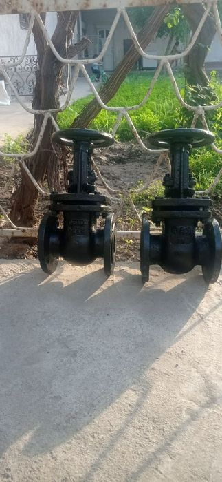 Чугунная задвижка