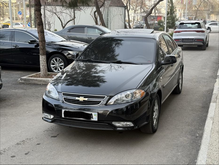 Сотилади Gentra 3 поз автомат