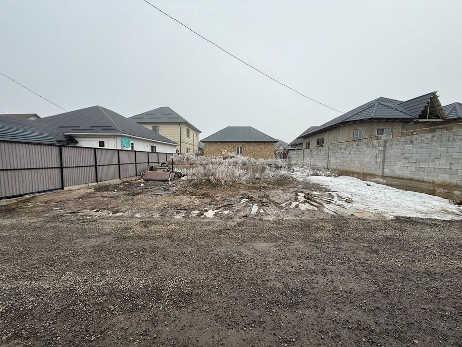 Продам участок в Мадинете