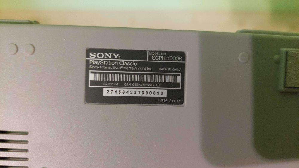 Playstation Classic mini + Nintendo Wii