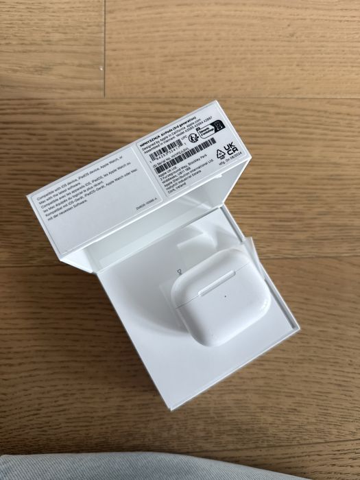 Apple AirPods originale, cu cutie