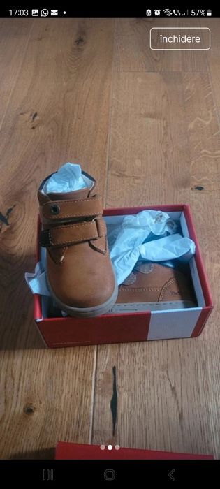 Papuci din piele pentru baietei