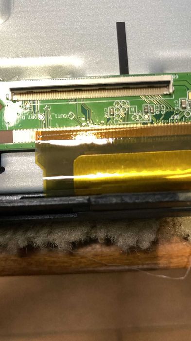 reparatii tv led,resoftari placi de baza tv led,lcd,reparatii display