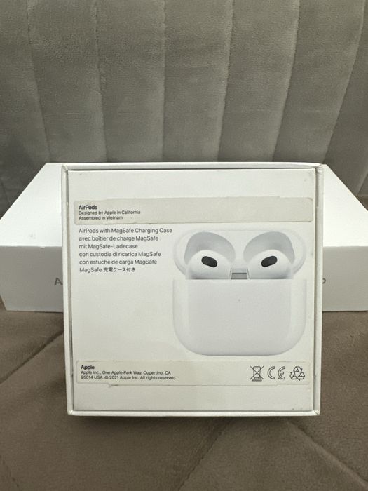 Коробки от Air pods