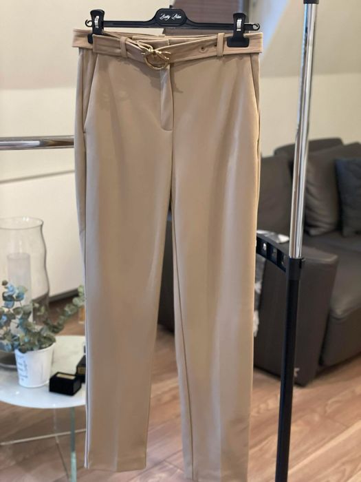 Pinko панталон с колан