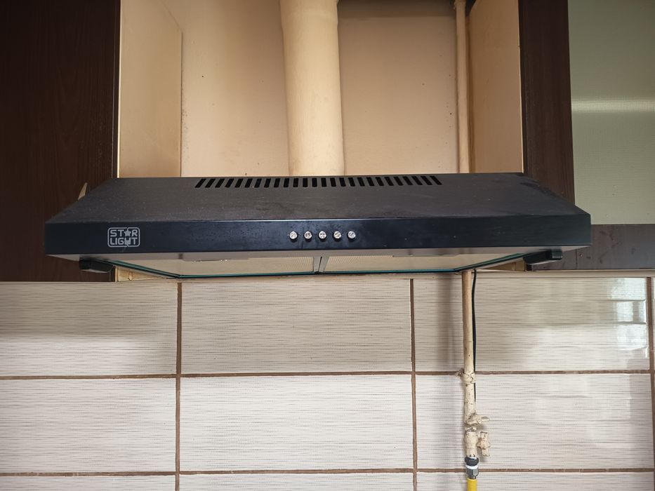 Vând hota perfect functionala