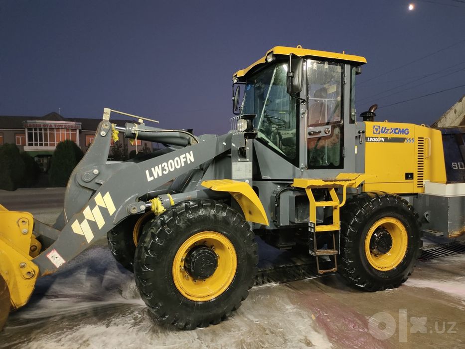Погрузчик XCMG LW300FN