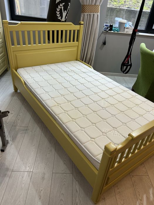 Pat din lemn  120 x 200