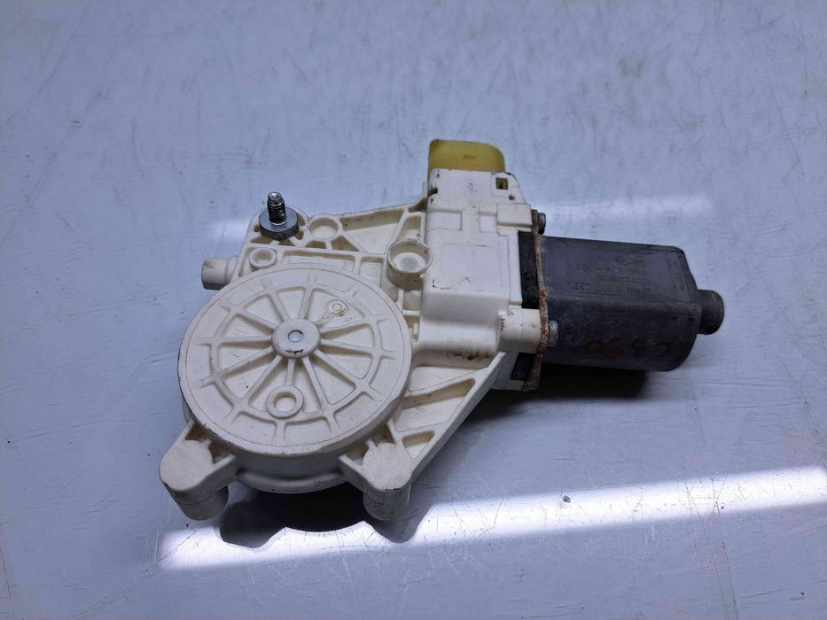 Motoras geam stanga fata Bmw 3 (E90) [Fabr 2005-2011]