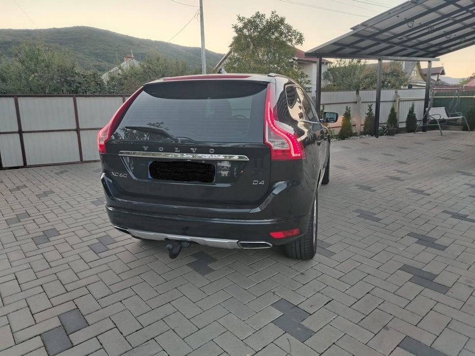 VOLVO XC60 2015 — imagine 4