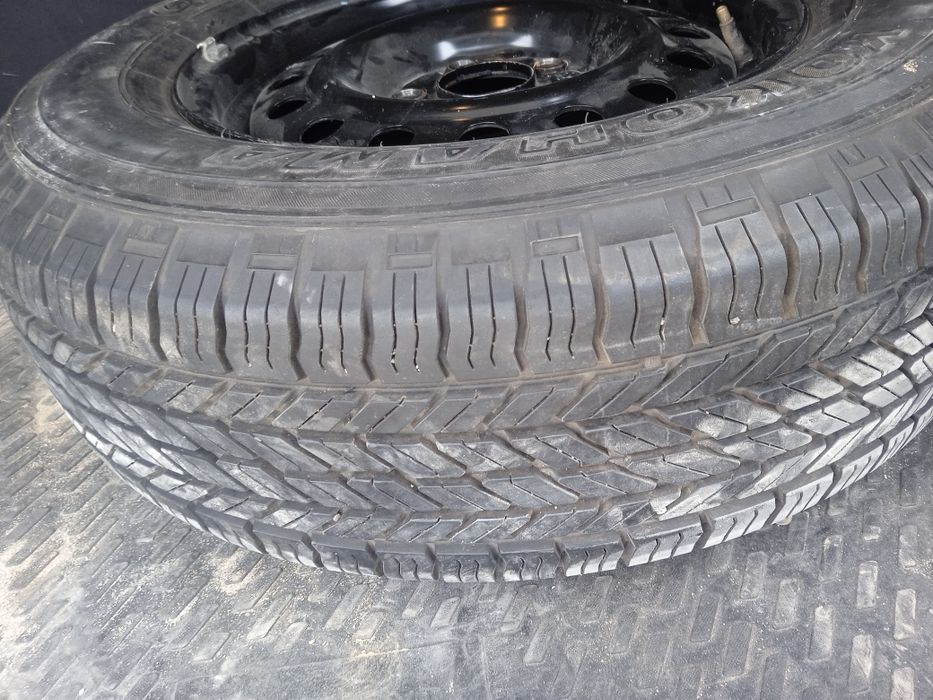 Р15 Yokohama покрышка с дискоц