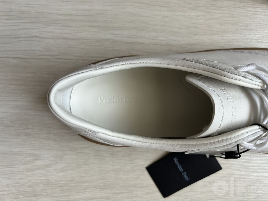 Кроссовки Massimo Dutti