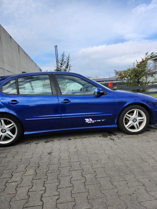 Vând 2002 Seat Leon Sport 1.9TDi ASV, 8roți, multiple îmbunătățiri