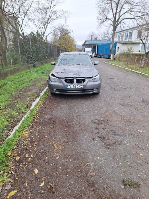 Vand BMW 520D lci avariat