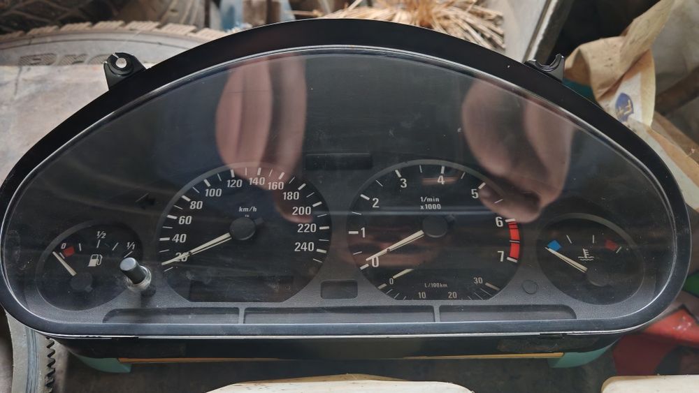 Части за БМВ Е36